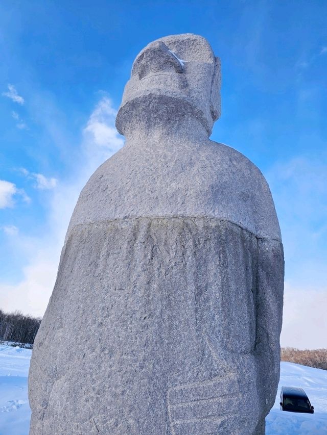 Hidden in the Snow: Sapporo’s Surprising Moai Statues & Buddha Hill!