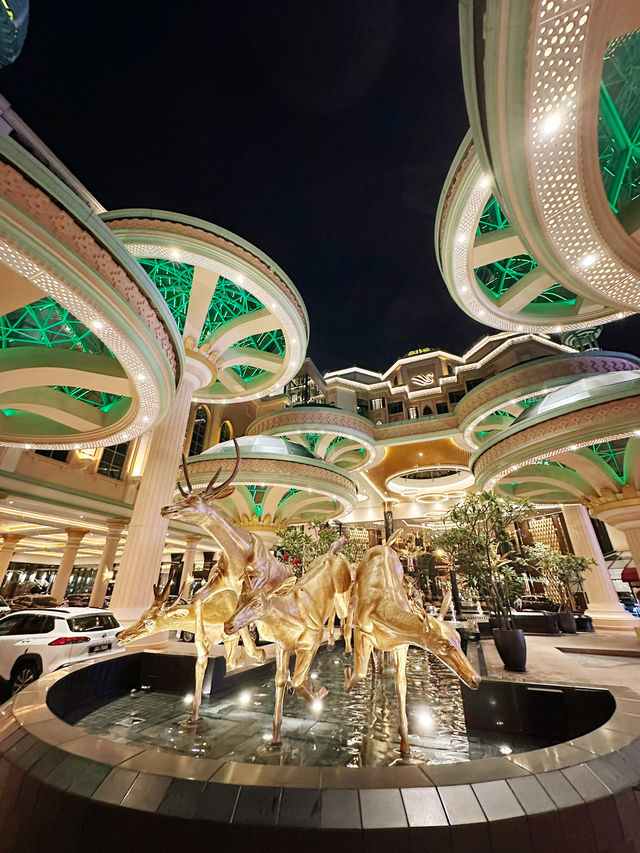 Glam Raya Grandeur at Sunway Resort Hotel’s Majestic Entrance