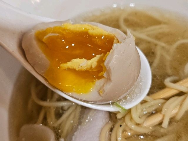 Komatsu Ramen – A Rare Taste of Abura Ramen in Seoul