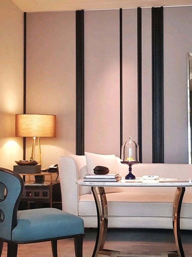 Love in the Heart of the City – Rosewood Bangkok Romance Retreat