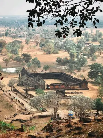 Ancient Vibes & Ruins