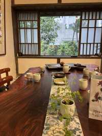 【台北・青田茶館】  静けさに包まれる、レトロな茶館で台湾茶タイムを🍃