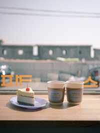 🥰낙산공원 뷰맛집 루프탑 카페 호올스하우스🥰