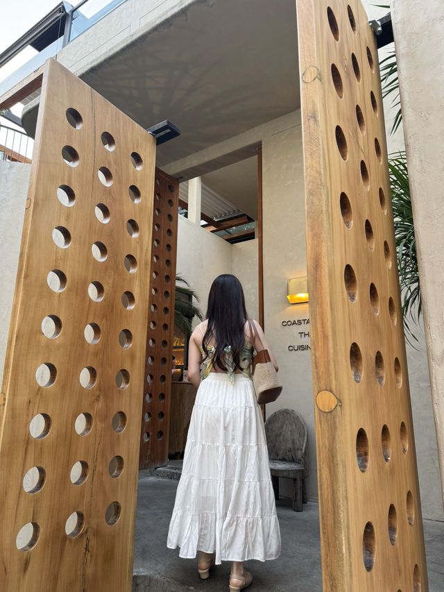 Looking for the perfect sunset dinner spot in Bangkok? 