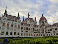 The Crown Jewel of Budapest – Parliament by the Danube