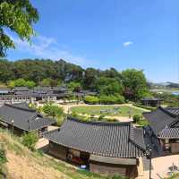 Wandering Through Seongyojang House