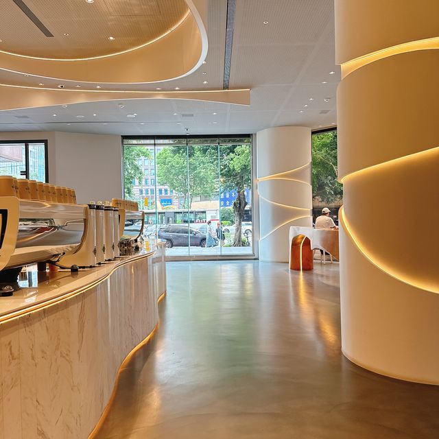 台北 ｜ 空間寬敞的咖啡店