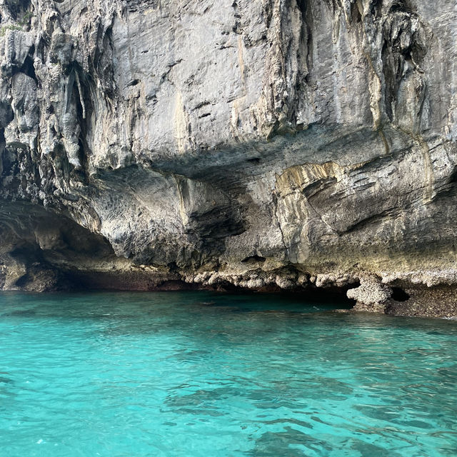 Phiphi island 