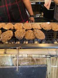 มาเที่ยวตลาดโอ๊ะป่อยกัน ตลาดดีดีของกินอร่อย 