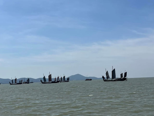 🌿 Yuantouzhu 鼋头渚 — A Peaceful Summer Escape by Taihu Lake