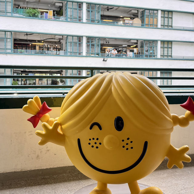 Hong Kong city walk features both old and new sights