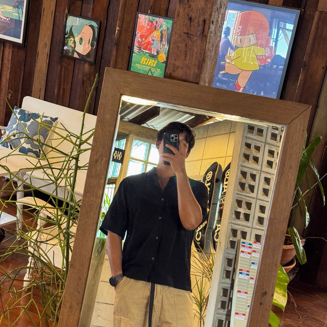 คาเฟ่บ้านไม้ริมทะเล Mood ดี ณ ศรีราชา ☕️🥐