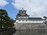 🏯 Toyama Castle – Quiet Beauty in the Heart of the City