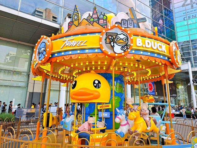 🎪 คาร์นิวัลเป็ดเหลืองสุดคิวท์ B.Duck