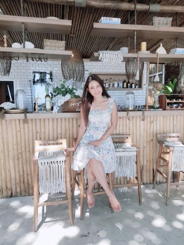TonsakCafe  เกาะเสม็ด ระยอง