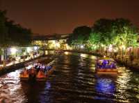 🌊 Malacca River Walk – Two Worlds in One Stroll 