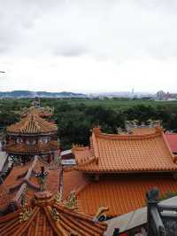 วัดกวนตู้ (Guandu Temple) วัดเก่าแก่ริมแม่น้ำ