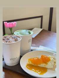 คาเฟ่อยุธยา glory's home made