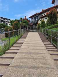 Kek Lok Si Chronicles: A Spiritual Journey Above the Clouds