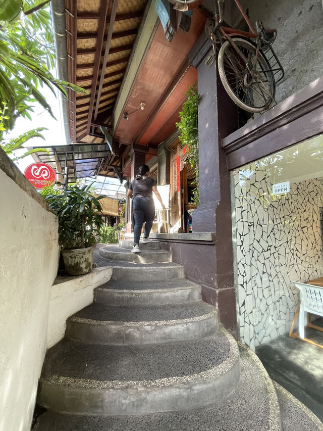 🇮🇩 Seniman Coffee Studio