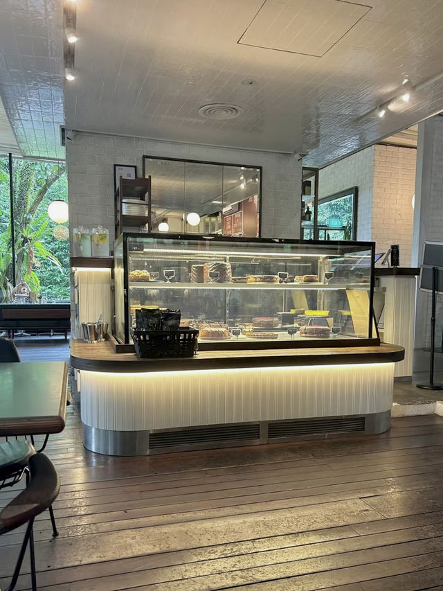 Dempsey Hills PS Cafe คาเฟ่บนเขาที่สิงคโปร์🇸🇬