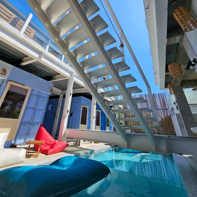 小琉球 | 最Chill的潛水Hostel：輕旅泡泡池畔背包客棧