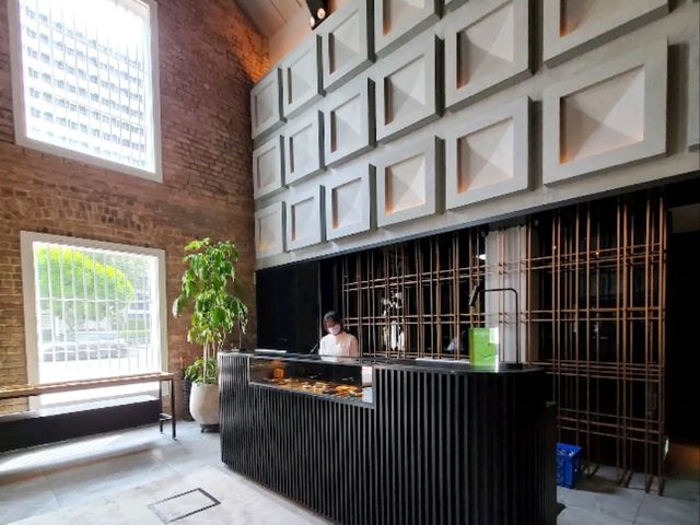 Stay in Style at The Warehouse Hotel – Singapore’s Heritage Gem with an Industrial Soul