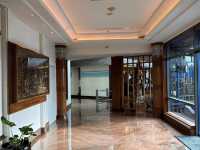 Le Méridien Jakarta: A Strategic Stay in the Heart of the City! 🏨🇮🇩
