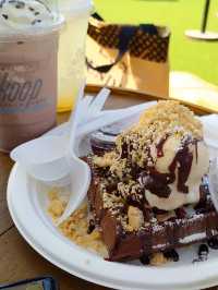 Skoop Beach Cafe คาเฟ่สวย หาดจอมเทียน ชลบุรี