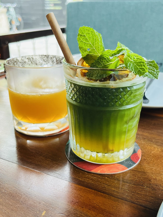 🌿 Nối Café, Da Nang – Where Time Slows in a Vietnamese Courtyard 🕰️☕