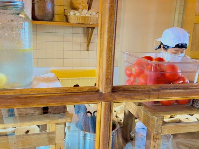 제주 런던 베이글 뮤지엄 – 제주에서도 만나는 도심 속 감성 🥐🥖🍞