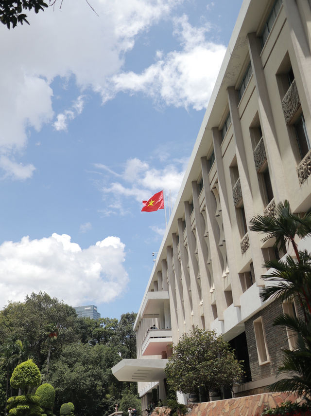 Independence Palace ( Dinh Độc Lập)
