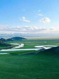 Bayanbulak Grassland Is Next Level Peaceful