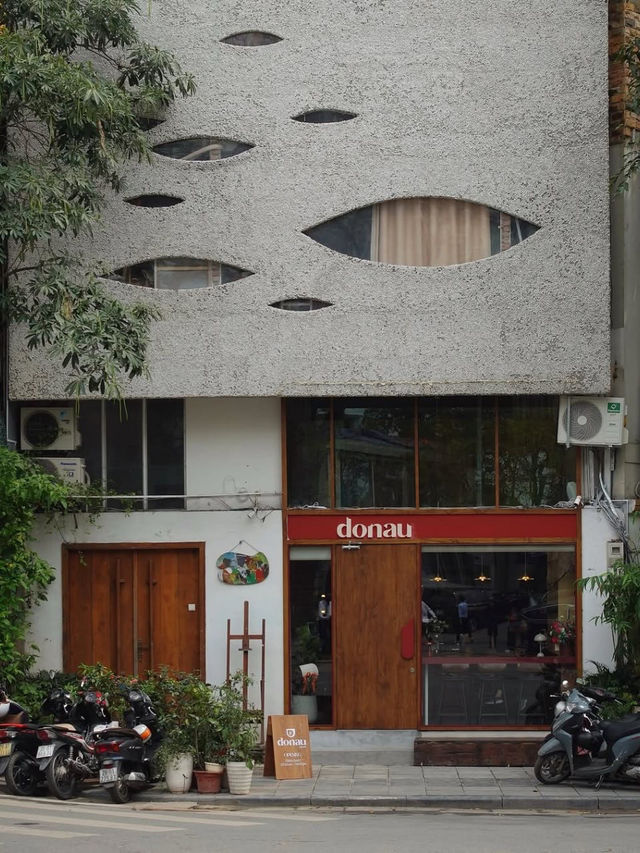 Donau The Cafe