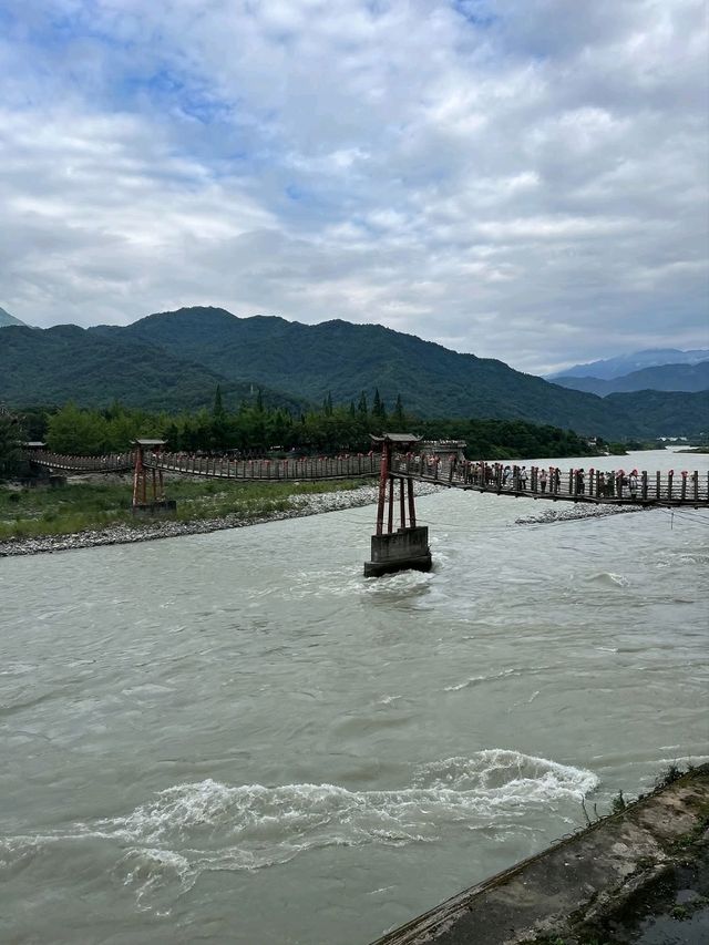 Dujiangyan Is Where Nature and Ancient Engineering Just Flex