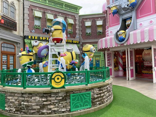 Minions in town