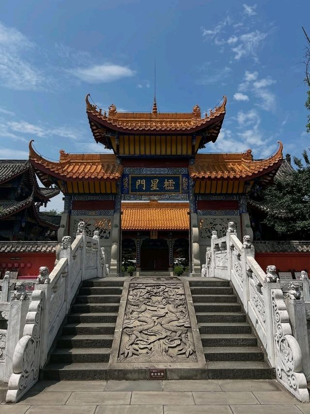 Wandering Through Langzhong China’s Hidden Gem in Sichuan