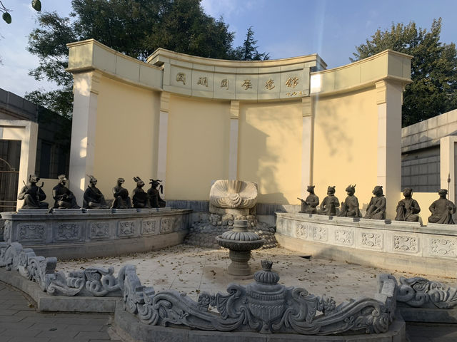 🐯 Zodiac Legends at the Ruins of Yuanmingyuan’s Zodiac Fountain