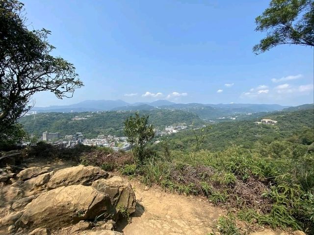Hidden Hill Feels at Wenjian Mountain