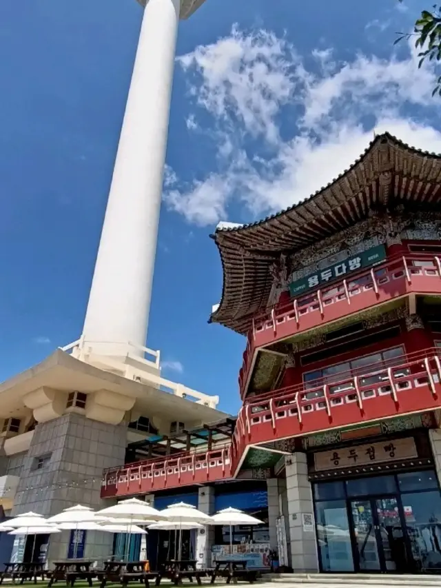 釜山塔登塔賞美景
