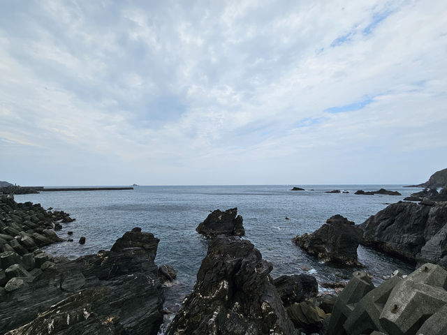 🌊 Tofu Cape: Taiwan’s Coastal Wonder in Su’ao