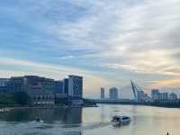 Putra Bridge, Putrajaya – The Iconic Bridge You Must Visit in Malaysia’s Smart City