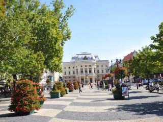 A Memorable Encounter in the Heart of the City: Luxurious Moments at Hlavné Square (Košice)