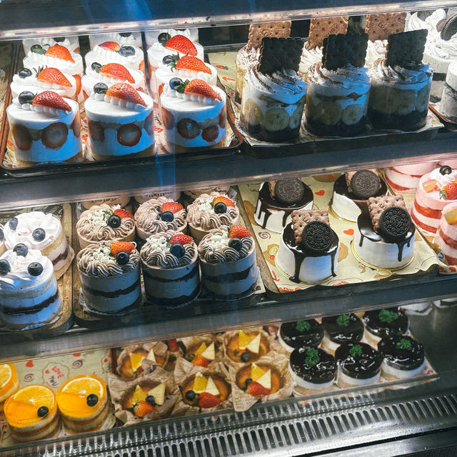 คาเฟ่สีชมพูหวานแหวว Cafe Phuket Viewpoint