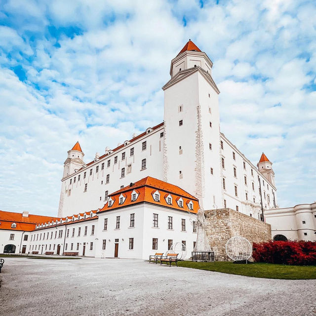 Exploring the Grandeur of Bratislava Castle