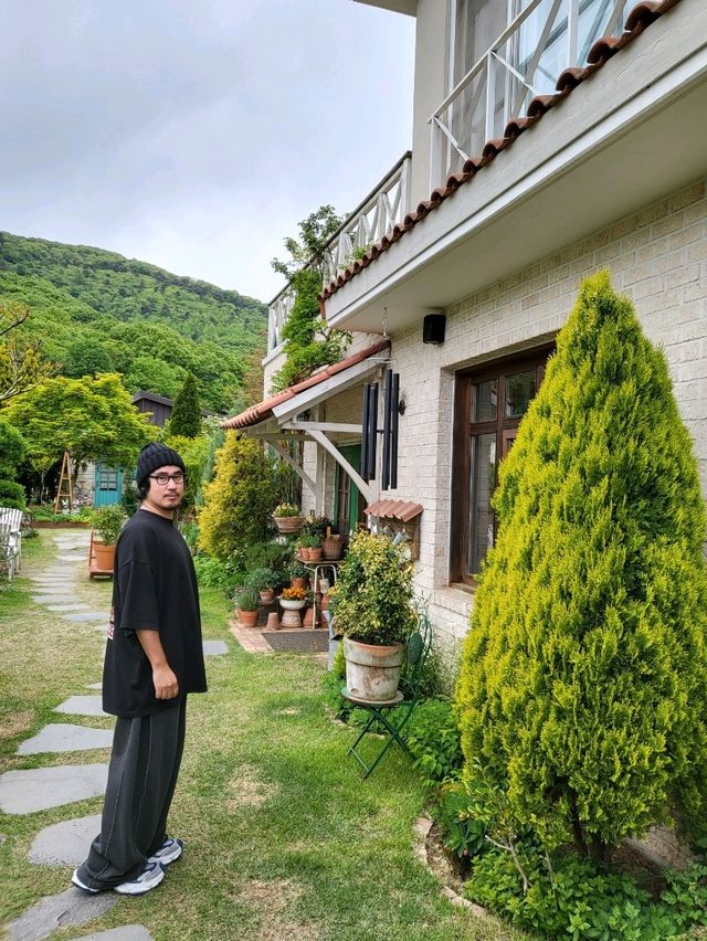 여친 데려가면 칭찬받을 작고 소중한 정원카페