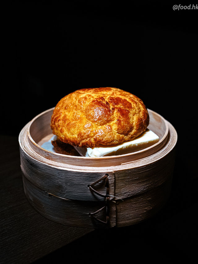 維港夜景配港式創意菜！$40食到菠蘿包夾雪糕？