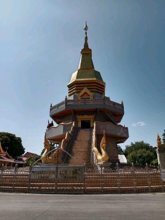 วัดโพธิสมภรณ์ พระอารามหลวง จังหวัดอุดรธานี วัดโพธิสมภรณ์ พระอารามหลวง จังหวัดอุดรธานี