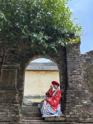 Prepare for serious palace vibes—Chinese architecture, shimmering ponds, and tree-lined walks set the scene for an epic outdoor cultural adventure.

Top Spots to Visit:
1. Đại Nội (FH9H+9CP, Phú Hậu, Tp. Huế)
Open 08:00-17:00, this is Hue's grand Imperial City—walk the mighty walls and gaze at ornate gates and ancient relics under the warm sun. If you're staying at a homestay inside the campus (highly recommended!), you’ll save loads on travel time and nab easy morning access.
2. Kiến Trung Palace (32 Đặng Thái Thân, Phú Hậu)
Open 07:30-17:30, with close-up building views and peaceful gardens. Snap pics by the ponds and get that iconic “Chinese architecture + blue skies” aesthetic.
3. Thai Hoa Palace (Imperial City, Hue)
Open 06:30-17:00, a must for royal throne room feels and epic activity shots in front of gorgeous lacquerwork.

Personal Tip: Slip into a “Nhat Binh” dress before exploring—it’s Hue’s traditional garb and genuinely transforms your palace wanderings into a top-tier experience. You’ll blend right in with the scenic heritage and score unique photos!

Travel Tips:
Getting around Hue’s Phu Hau area is easiest on foot, especially if you book a homestay inside or near the Imperial City (look for campus listings on trip.com for direct access). Pack a hat—it gets sunny fast! For snacks and drinks, local food stalls around the gates serve cheap eats and iced tea to refuel. No visa required for many nationalities, but double-check before booking.

#HueImperialCity #VietnamTrip #PalaceDays #TravelTips #tripdotcom