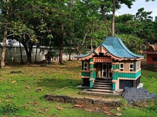 🏡 Batam’s Hidden Gem: A World of Culture in Miniatur 💎
